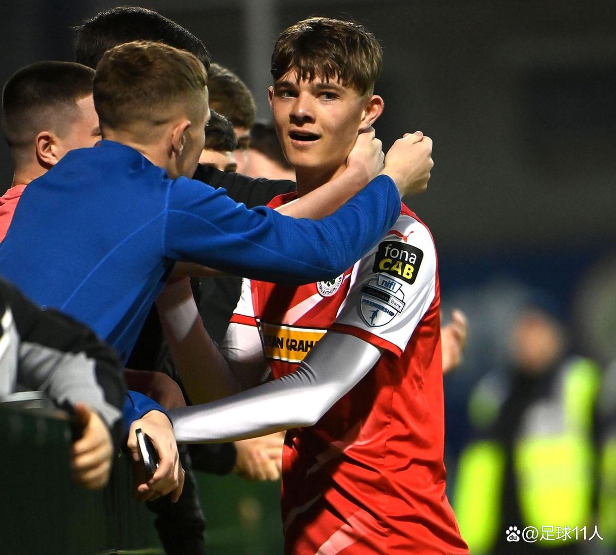 底特律活塞迎欧冠关键赛，转会期止住颓势，赛场秩序良好，训练强度明显提升的简单介绍